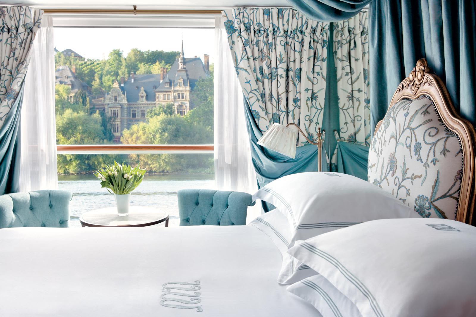 Uniworld S.S. Antoinette